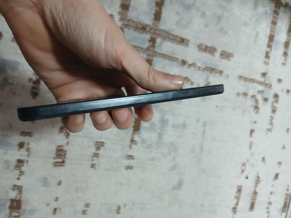 Redmi 12 256gb..