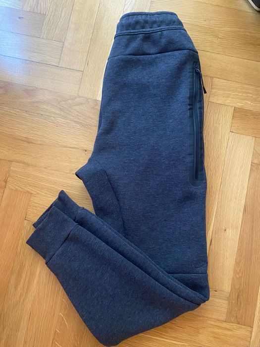 Долници Nike tech fleece