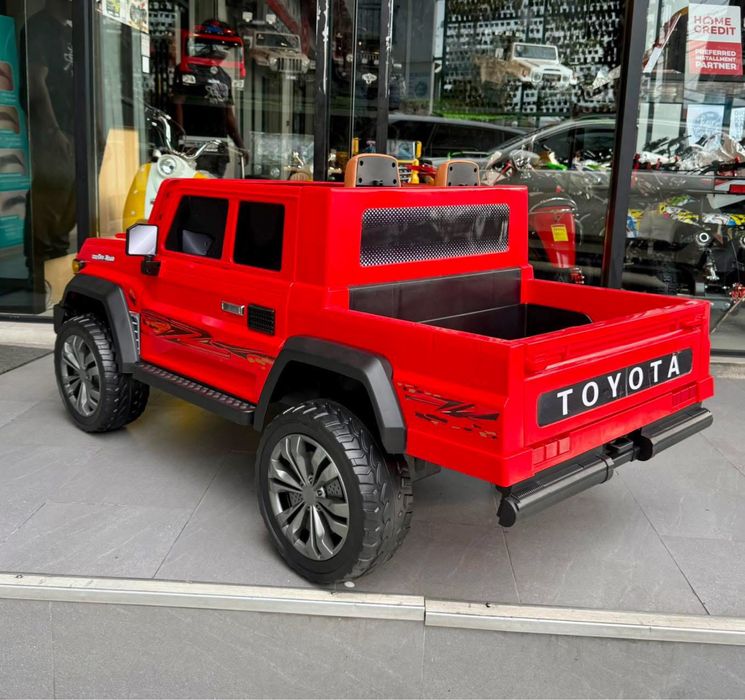 Продам детскую машину