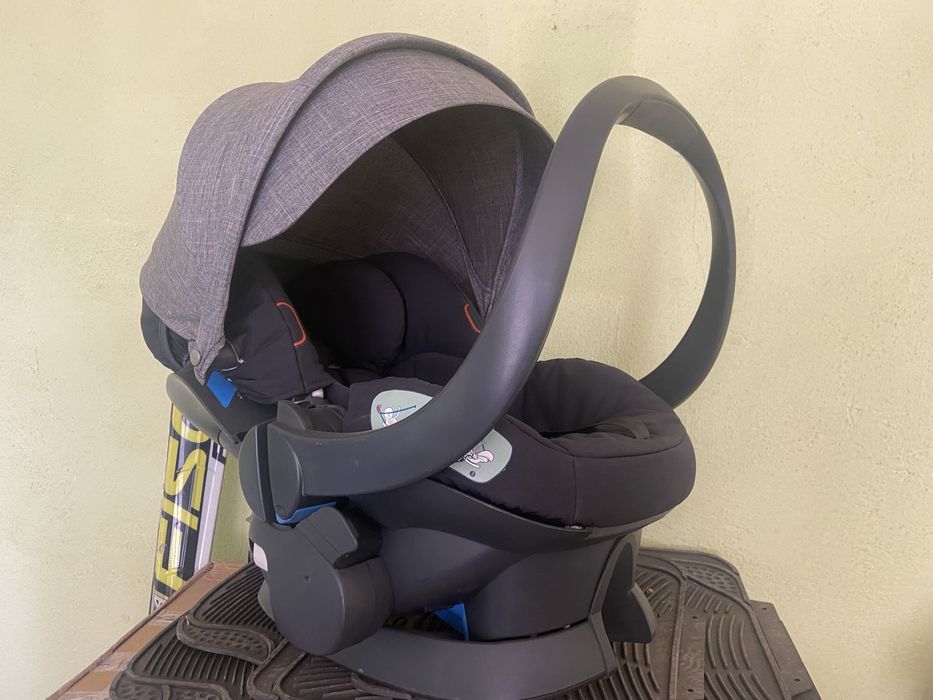 Детско столче за кола Stokke Besafe с база за кола