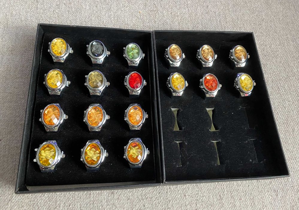 Inele ceas vintage quartz metalice cu pietre colorate, diverse modele