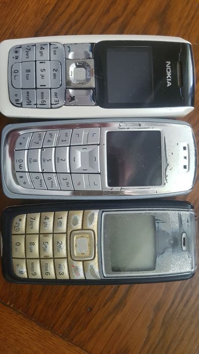 Nokia cu butoane, functionale