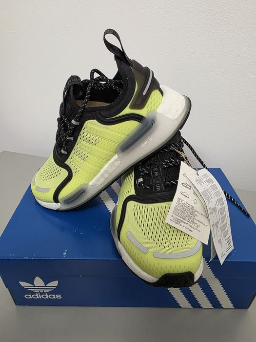 Adidas Dama Nmd V3 Yellow