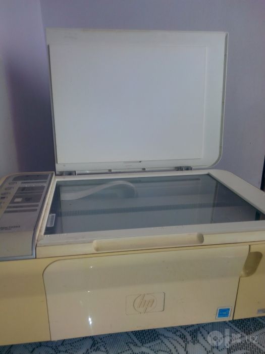МФУ HP Deskjet F4283
