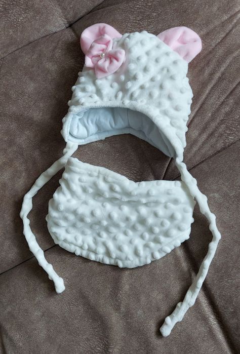 Комплект на выписку для девочки