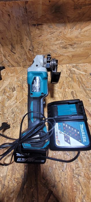 Flex makita dga 508