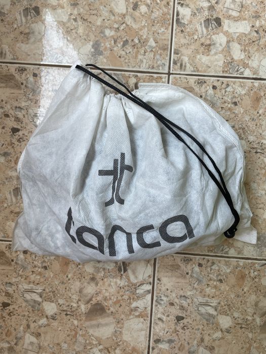 Дамски спортни обувки