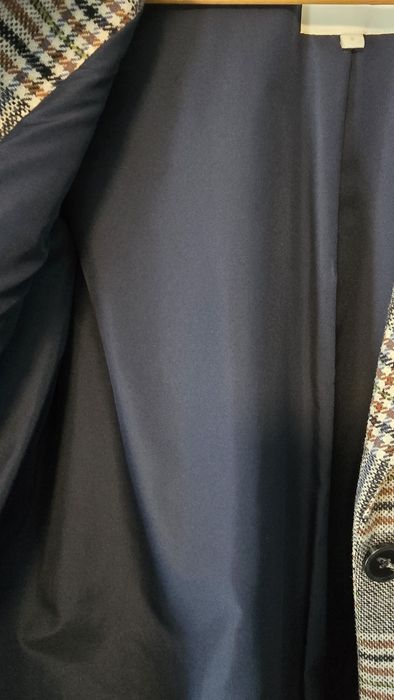 Есенно-пролетно палто Tom Tailor.
В отлично състояние, без забележки.