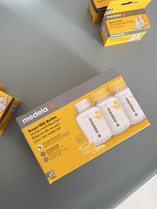 Шишета и накрайници биберон Medela