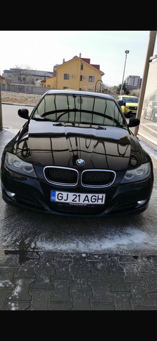 Vand BMW E90 2011 184 cp de fabrica
