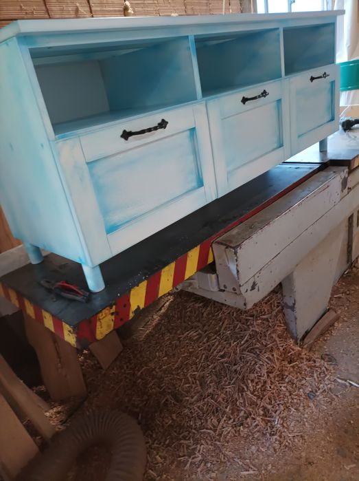 Тв шкаф от бук масив