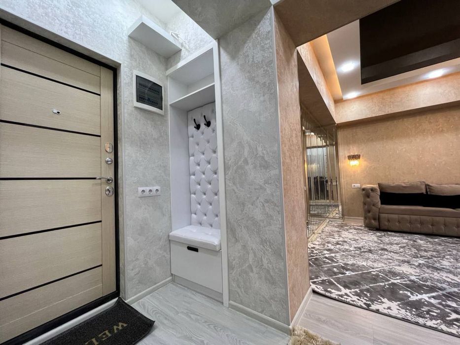 Цум 110 школа Япоонское посольство 2-комнатная с ремонтом!