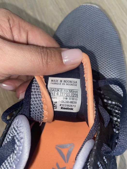 кроссовки Reebok