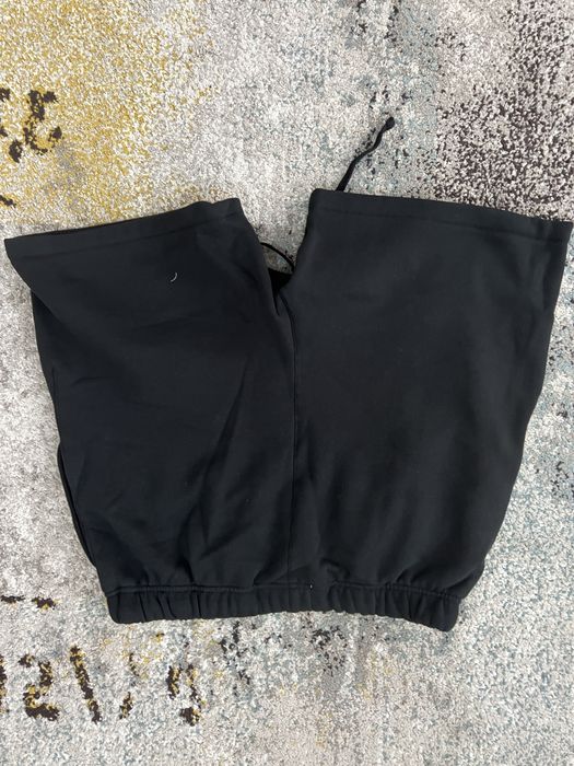 Pantaloni Essentials