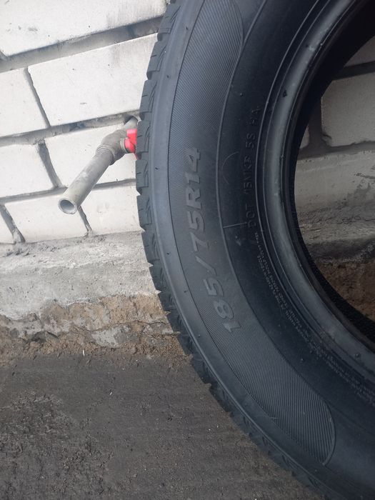 Продам шины  на 14 новыйе