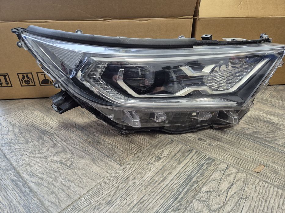 Фарове два броия RAV-4 2020 g.