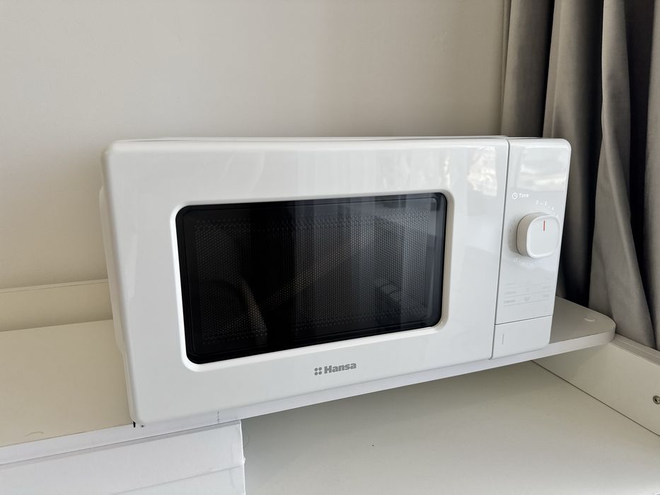 Продам Новую микроволновку