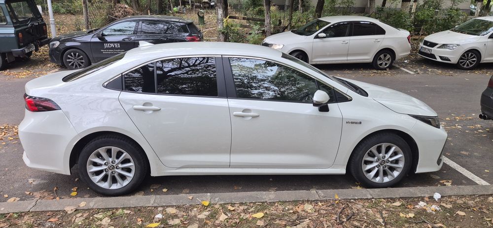 Toyota Corolla Sedan 1.8 Hybrid 2021