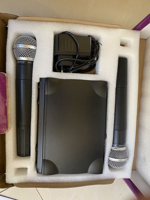 Продавам професионални микрофони