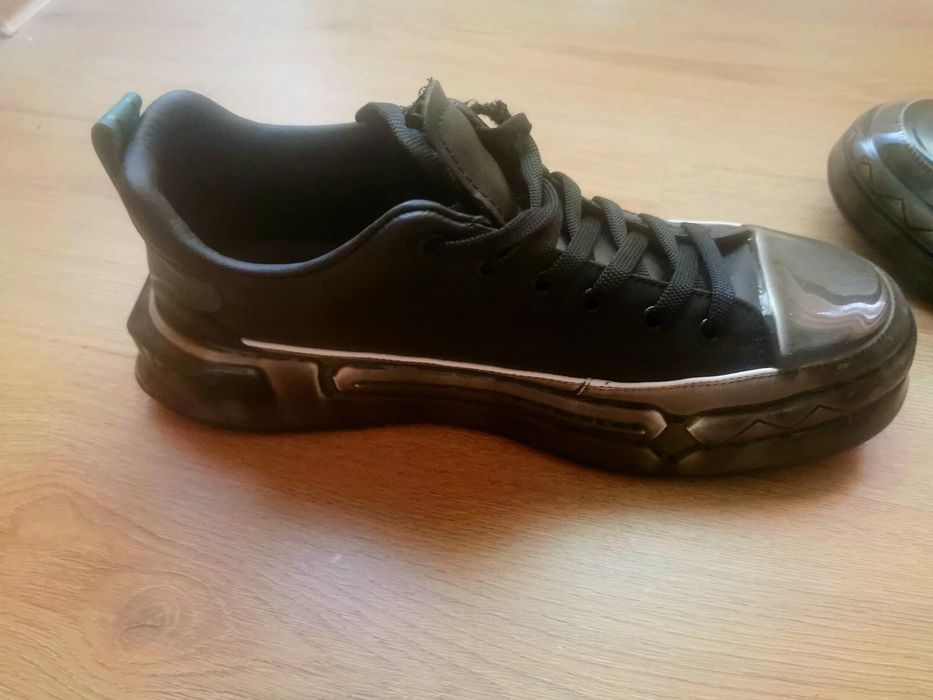 Adidași casual negri