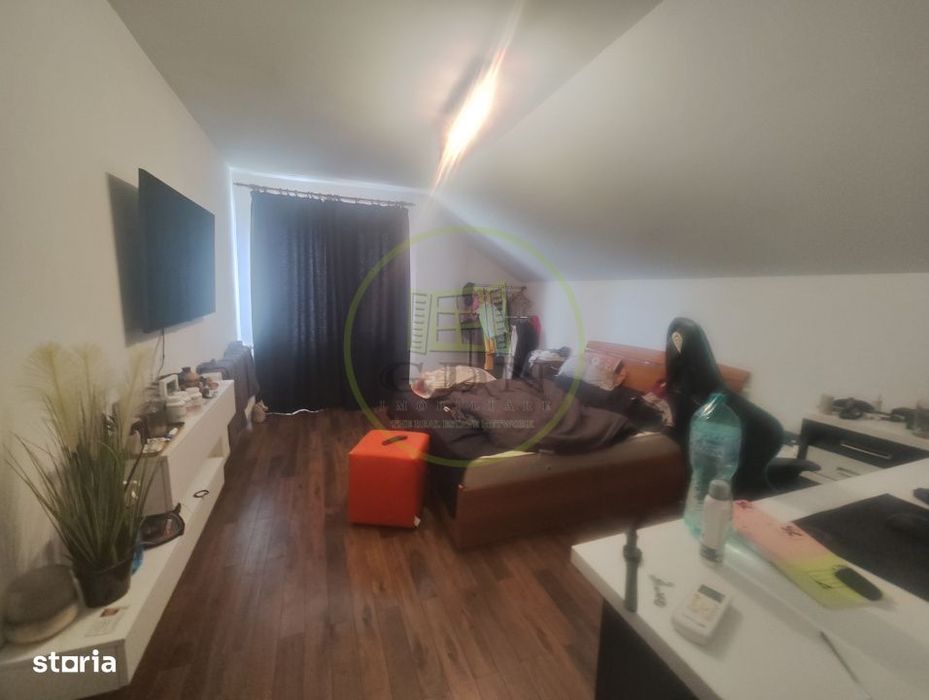 Casa 4 camere, teren 500 mp, Preajba, zona Damila