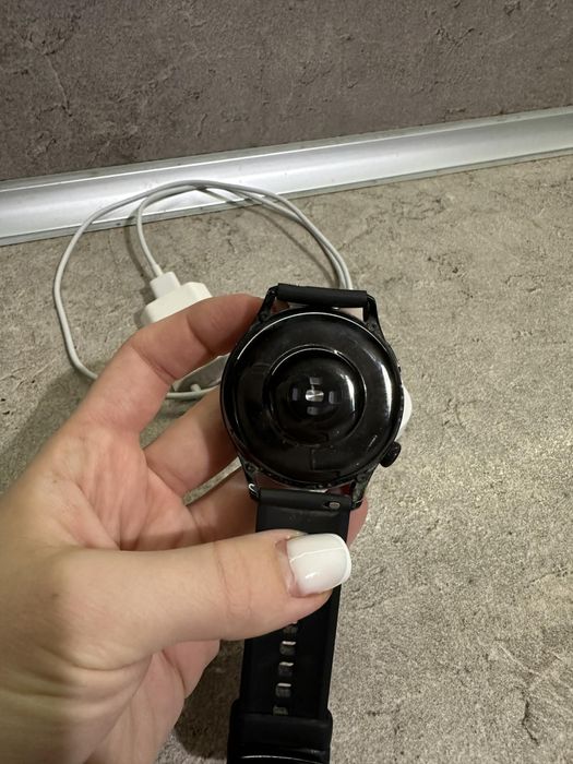 Смарт часовник Huawei watch 3
