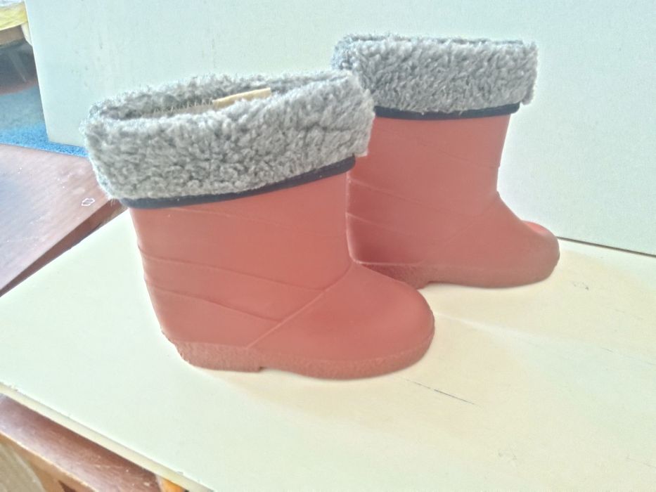Резиновые сапожки детские