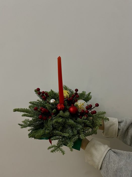 Новогодняя настольная композиция из нобилиса