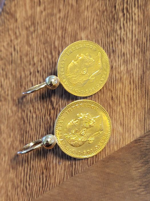 Vând cercei ptr femei din aur de 24 k