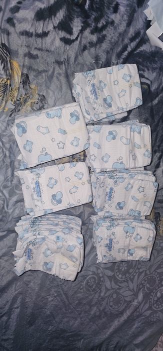 Продам Памперсы Momi