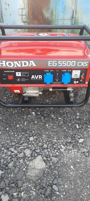 Бензиновый генератор HONDA