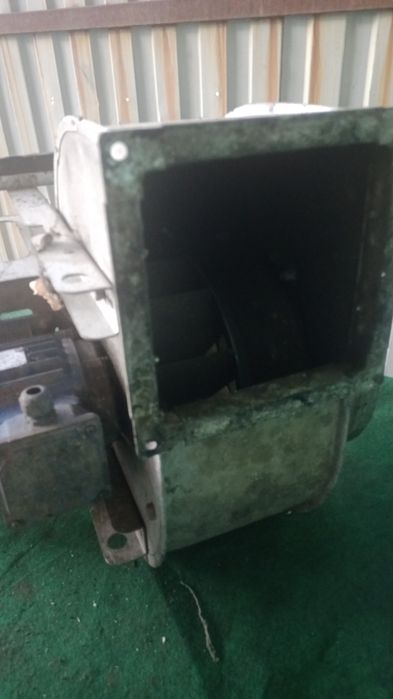 Вытяжка, двигатель для