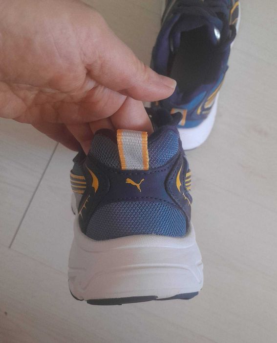 Маратонки Puma 39 номер