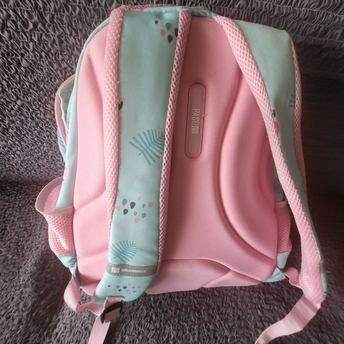 Школьный рюкзак с пеналом