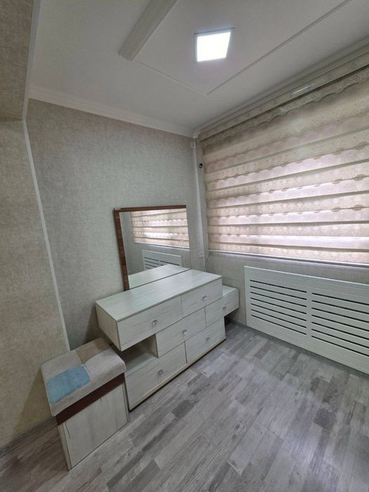 Аренда Метро Буюк Ипак Йули 3/3/4 70 м2