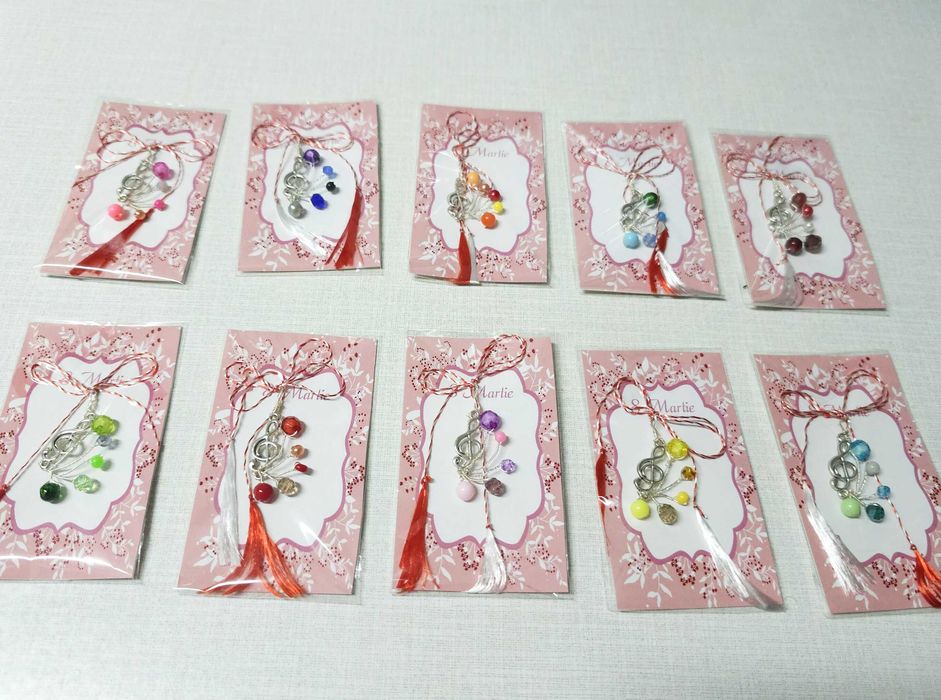 Reducere! Martisoare unicat margele flori, cruci, multe culori, modele