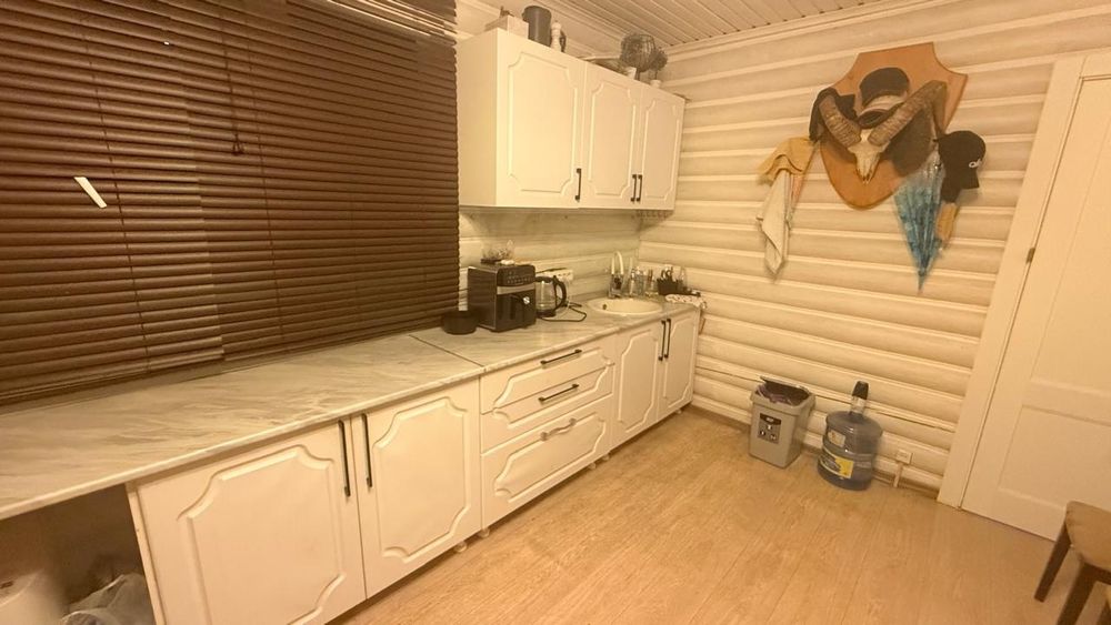 Продам кухонный гарнитур б/у