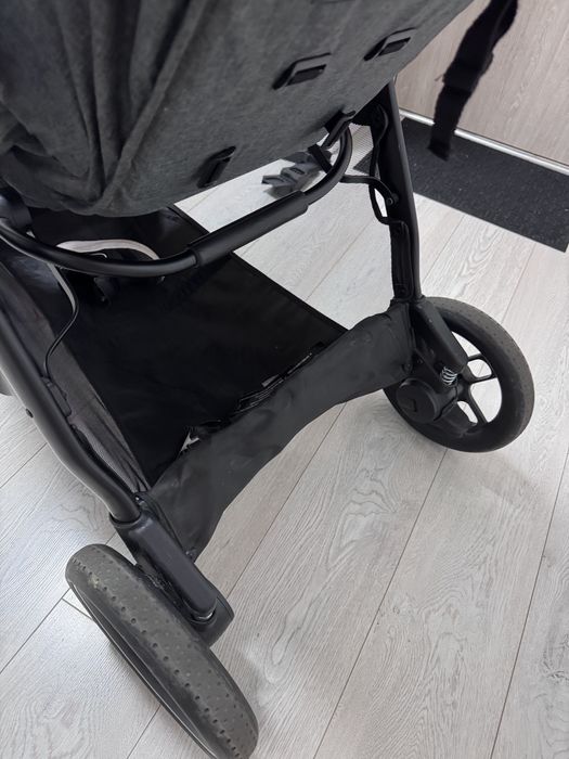 Carucior Zelia S Trio - Gri inchis Maxi Cosi