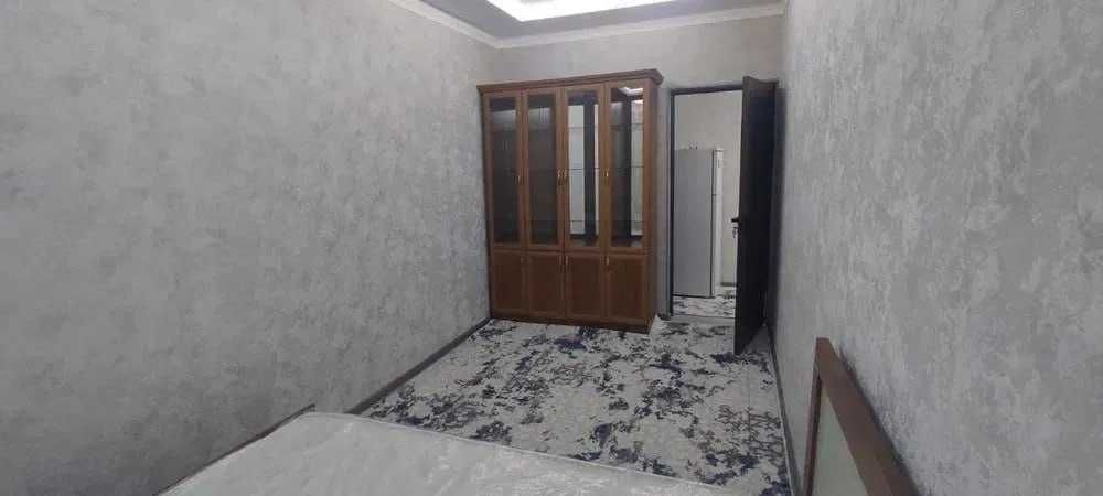 Аренда кв ор-р Рынок Универсам 2-комнатная ро-н Юнусабад-4 кв