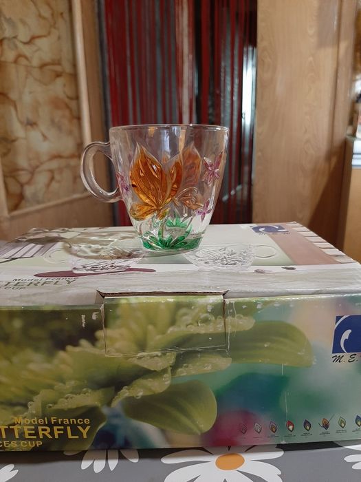 кружки стекляные 6 штук