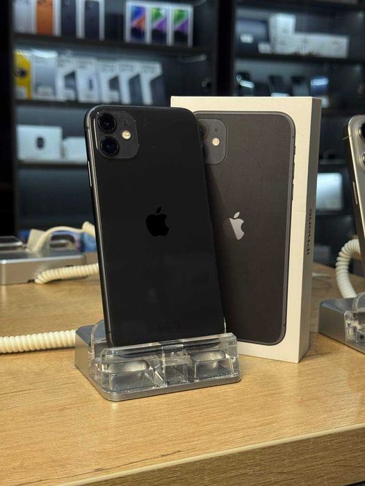 Телефон iPhone 11 128Gb / Айфон 11 128Гб код8203