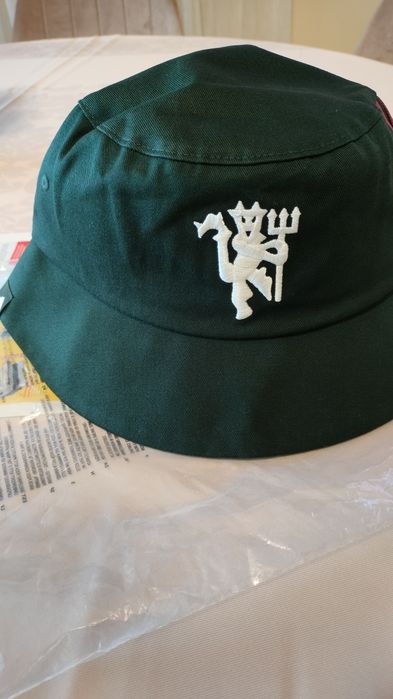Adidas bucket cap