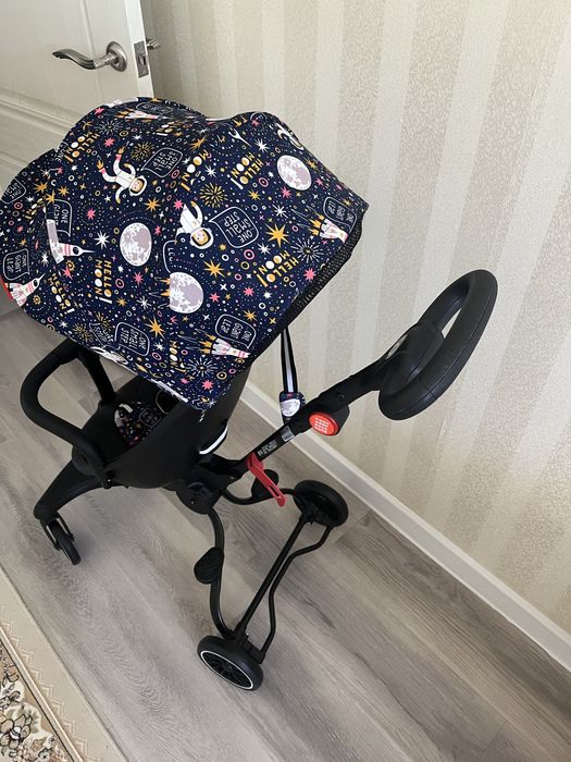 Коляска прогулочная тронсфомер