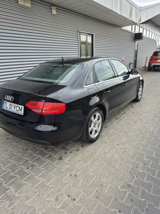 AUDI A4 2010 — imagine 4
