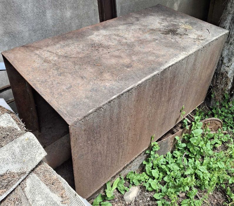 Продается больщая коптильня