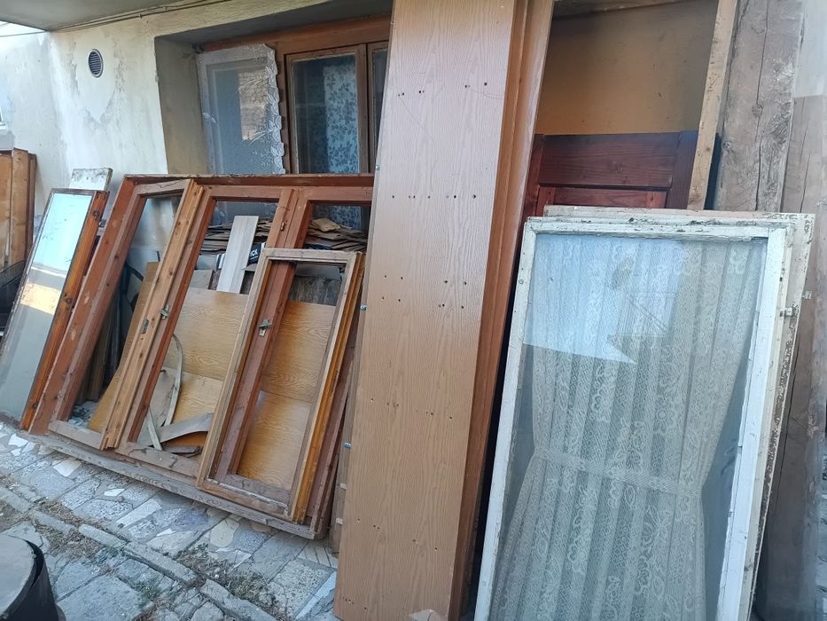 Дървена дограма/дървен материал