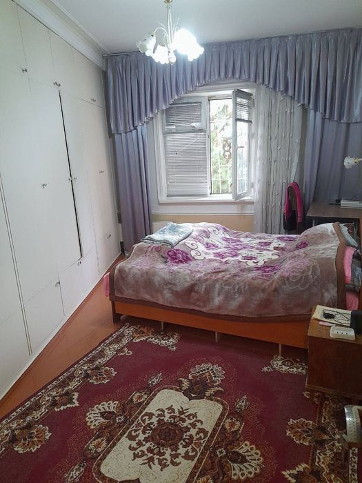 Assalomu alaykum 4 xonali kvartira arenda beriladi faqat qizlarga