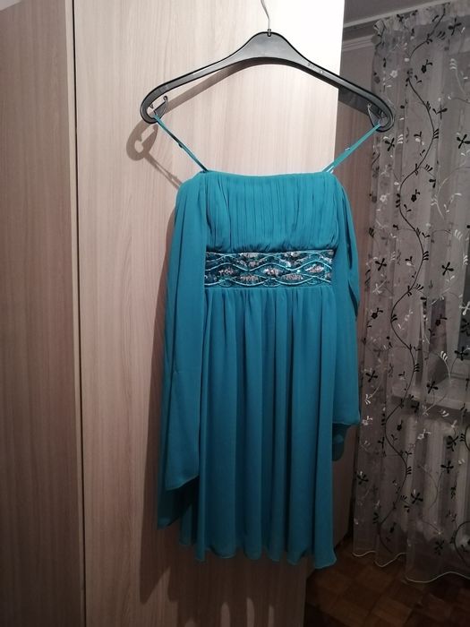 Продаю вечерние платья