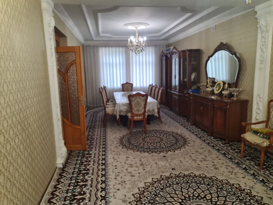 Продаю Дом в Олмазорском районе в элитный махалле Мевазор 3.3 соток