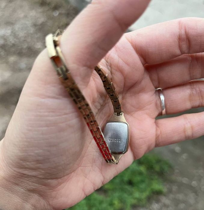 Механика соат сотилади